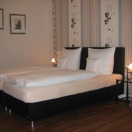 Pensjonat Gaestehaus Oswald 3*